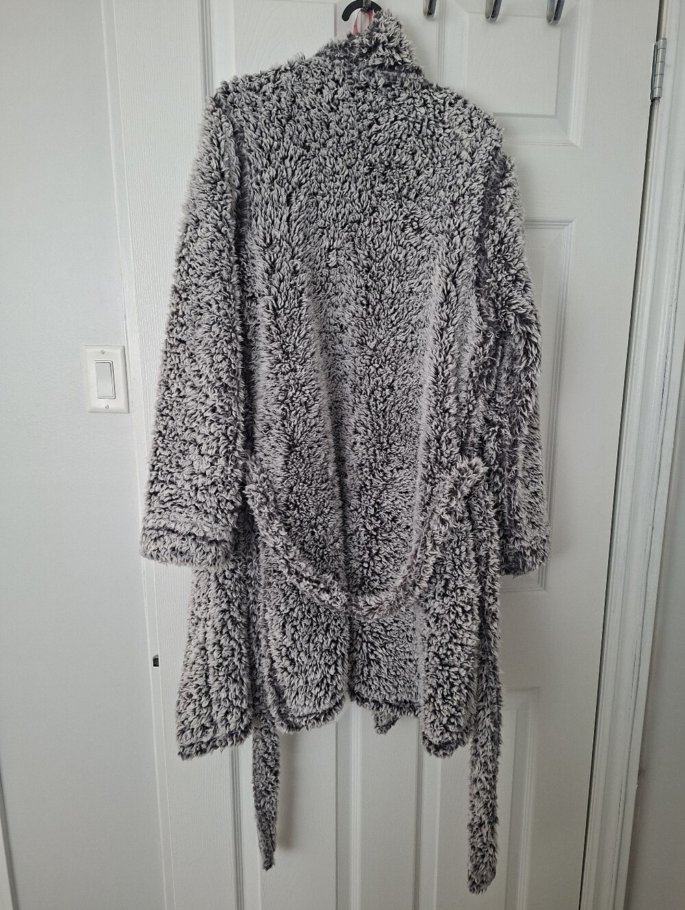 Rene Rofe Sleepwear - Plush Robe - Picture 3 of 3